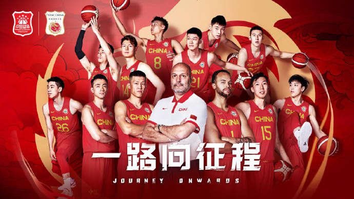 导演加里斯·爱德华斯，主演“寡姐”斯嘉丽·约翰逊、“乔贝贝”乔纳森·贝利、马赫沙拉·阿里、鲁伯特·弗兰德出席活动。