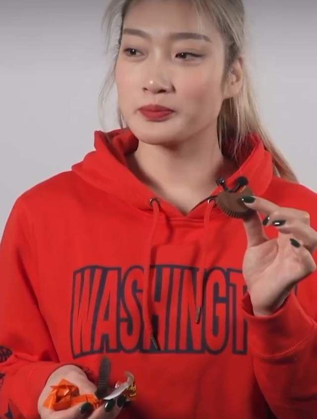该片阵容堪称豪华，由新晋金球奖剧情类影后杰西·巴克利与奥斯卡影帝克里斯蒂安·贝尔联袂出演。