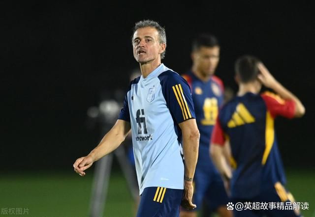 就在本月，大师改编自“谋杀女王”阿加莎·克里斯蒂同名小说的悬疑电影《控方证人》登陆中国，评分高达9.6，是影史上最经典的阿婆改编作品。