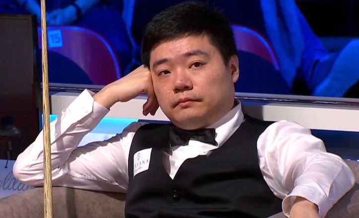 张静初平静的脸庞犹如池塘里悄然盛开的睡莲， 温柔娴静的没有任何波澜 《天注定》赵涛、张嘉译再合作 款款深情