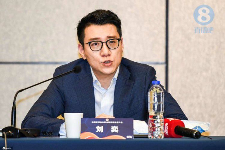 《切尔诺贝利》导演曝新作 将拍《最后生还者》 2020-06-09 6月9日，据外媒报道，《切尔诺贝利》导演约翰·伦克透露自己将执导游戏改编剧《最后生还者》。