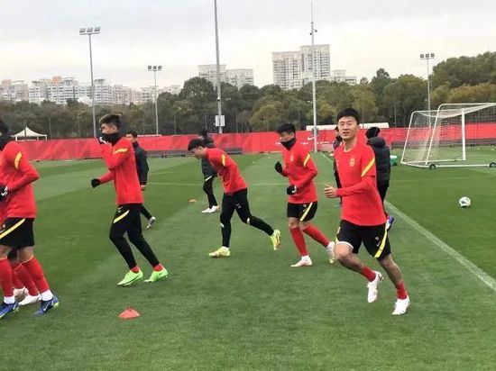 讲述同一世界观全新故事2025-10-21 马律师回归！