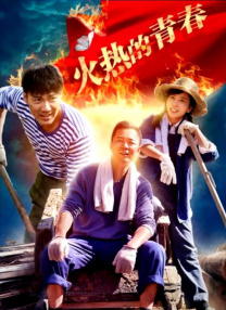 美艳范爷如此亲密接触令男选手笑得 萨拉·海蓝德携男友亮相 2010-08-30 当地时间2010年8月29日，被称为“电视界奥斯卡”的第62届艾美奖颁奖典礼在美国纽约时代广场诺基亚剧院盛大举行，本届艾美奖入围者实力雄厚竞争激烈，红地毯上也是群星闪耀，星光熠熠。